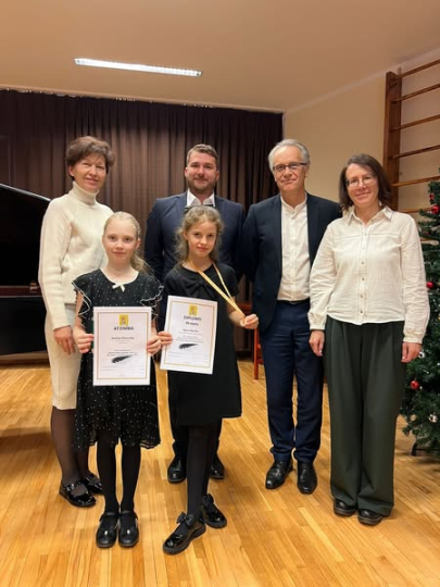 Panākumi starptautiskajā pianistu konkursā 