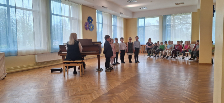 Nīcas Mūzikas skolā ciemojās PII 