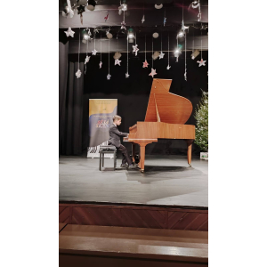 Panākumi pianistu konkursā 