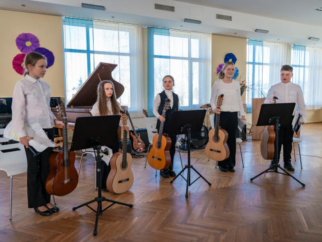 Septītais Mazpilsētu un lauku mūzikas skolu audzēkņu klavieru duetu un mazo kameransambļu konkurss