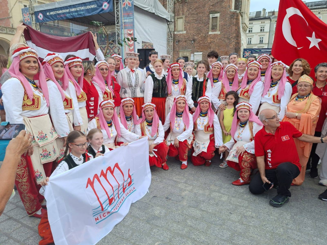 Tautu mākslu festivāls 